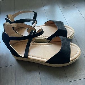 Black sandals